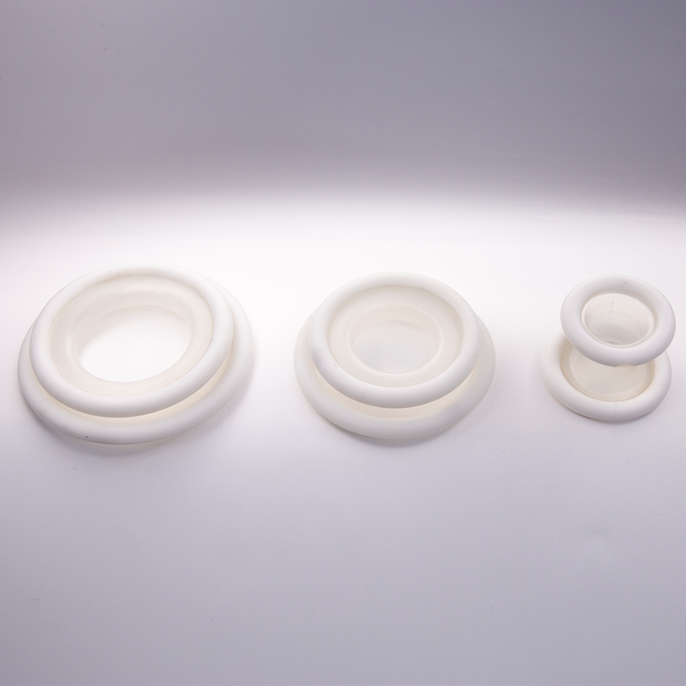 Wound retractors